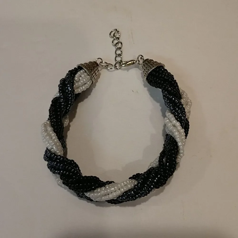 👌 New beaded braid bracelet